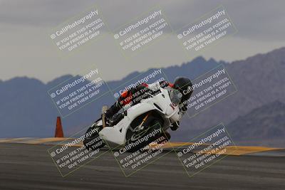 media/Jan-15-2023-SoCal Trackdays (Sun) [[c1237a034a]]/Turn 9 (2pm)/